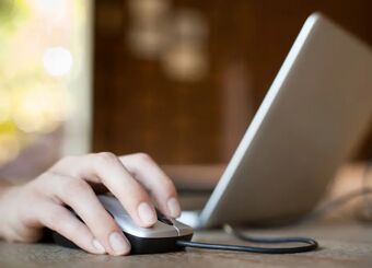 Como Detetar um Mouse Jiggler? E Outros Modos Como os Funcionários Tentam Enganar o Software de Monitoramento